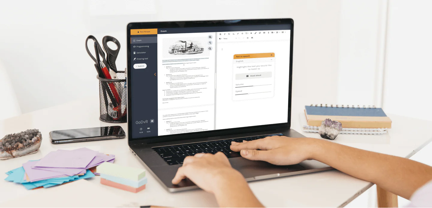 Studentin verwendet Text-to-Speech bei Exam.net